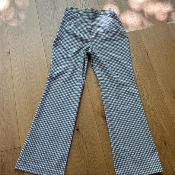 ARITZIA WILFRED KICK FLARE PANT IN GINGHAM BLACK AND WHITE Size 0 - Picture 8 of 13